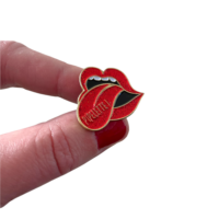 Pin's pipelette rollingstone