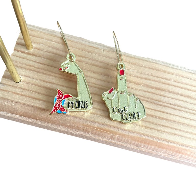 Boucles d’oreilles j’y crois c’est clair