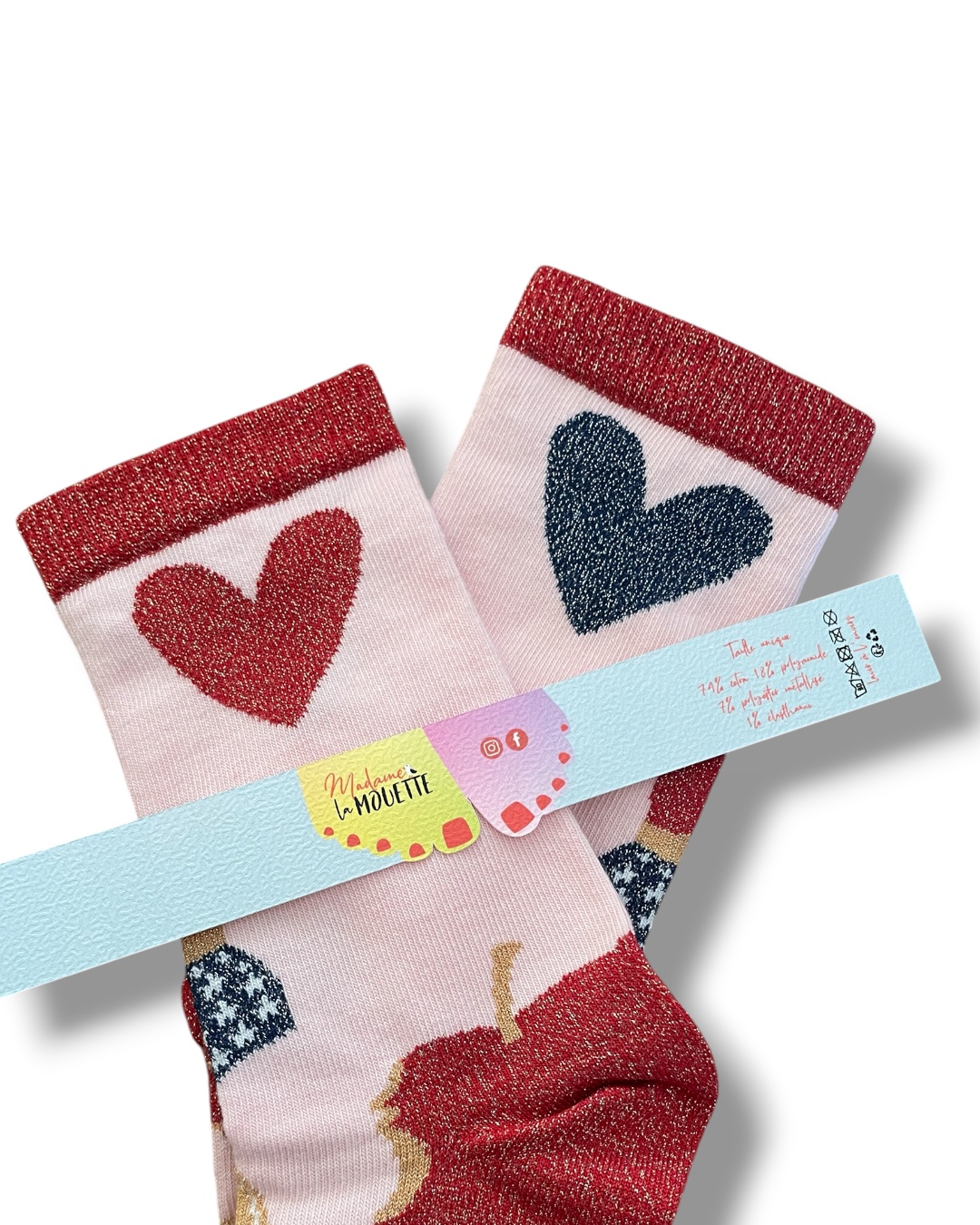 chaussettes avec carton