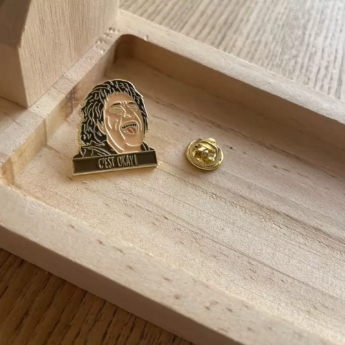 pin's c'est okay bois