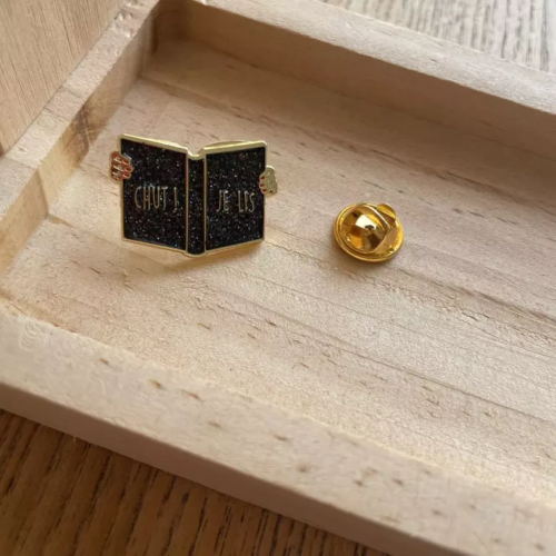 pin's chut je lis bois