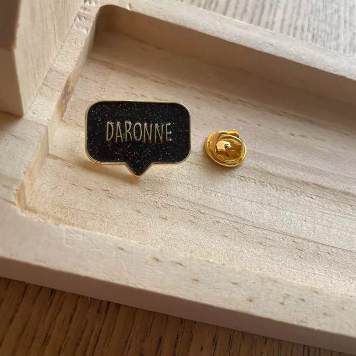 pin's daronne bois