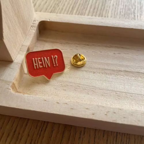 pin's hein bois
