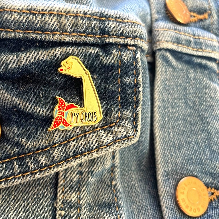 Pin's j'y crois jean