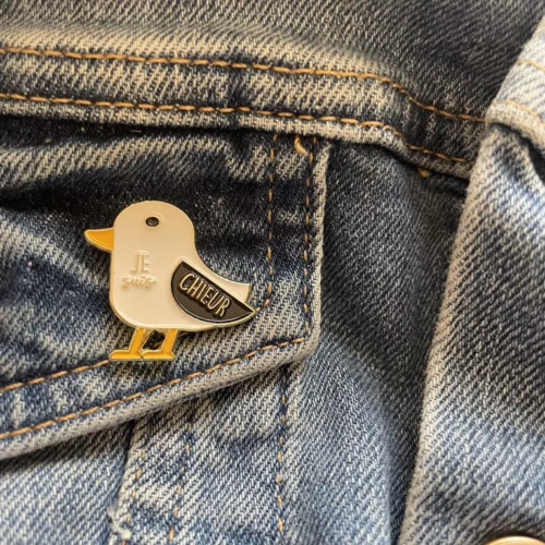 pin's je suis chieur
