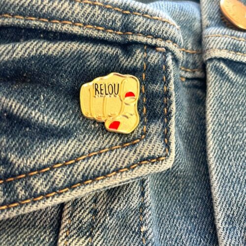 Pin's relou jean