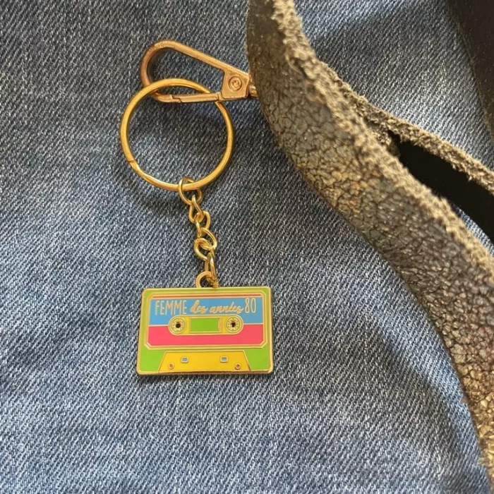 porte-clés femme des années 80